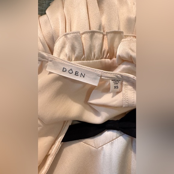 DOEN LORELEI SILK DRESS IN MOTHER OF PEARL, size XS, brand new, never worn. - Picture 14 of 16